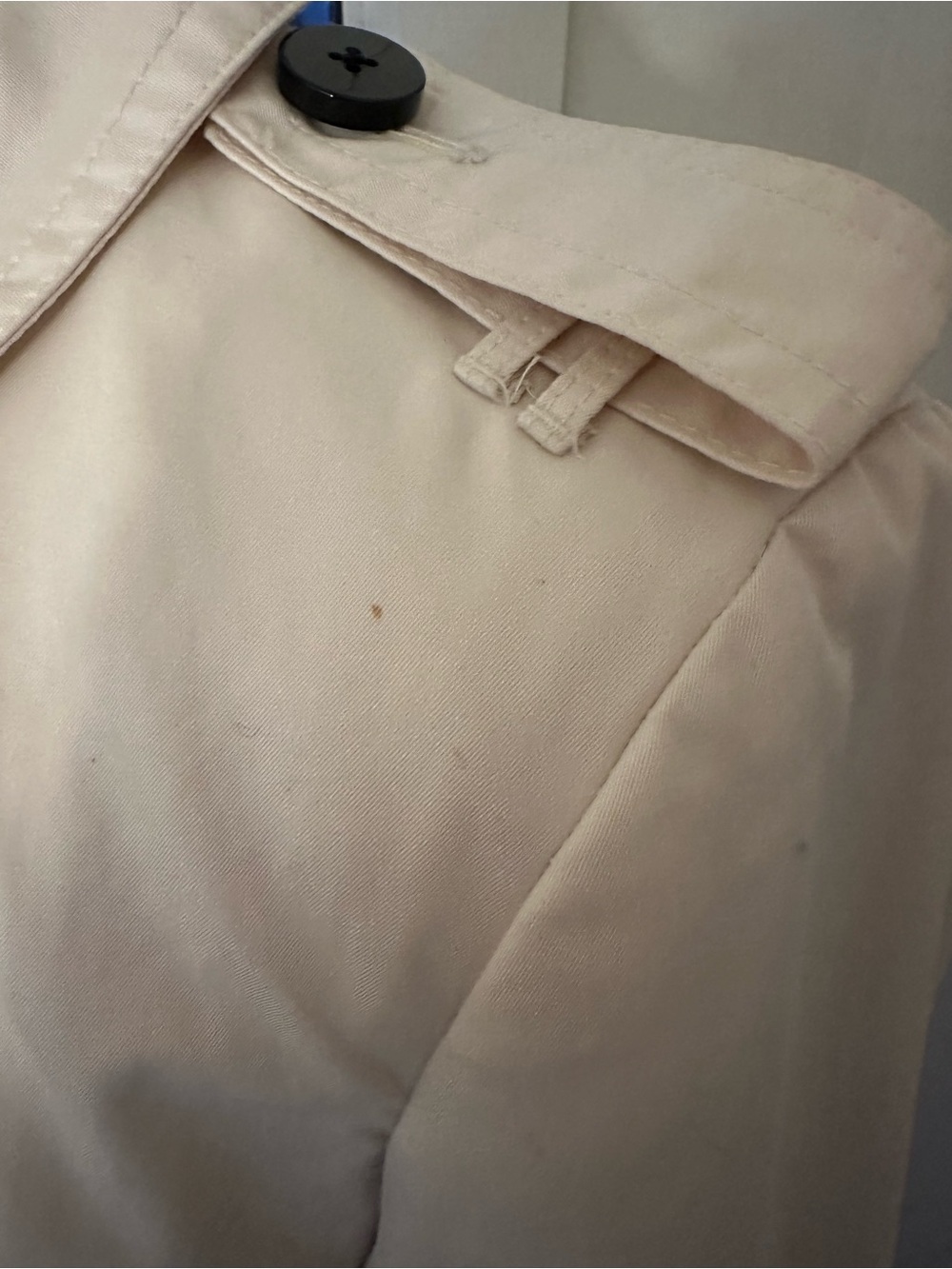 Banana Republic Cream Double-Breasted Trench Coat - Picture 4 of 6